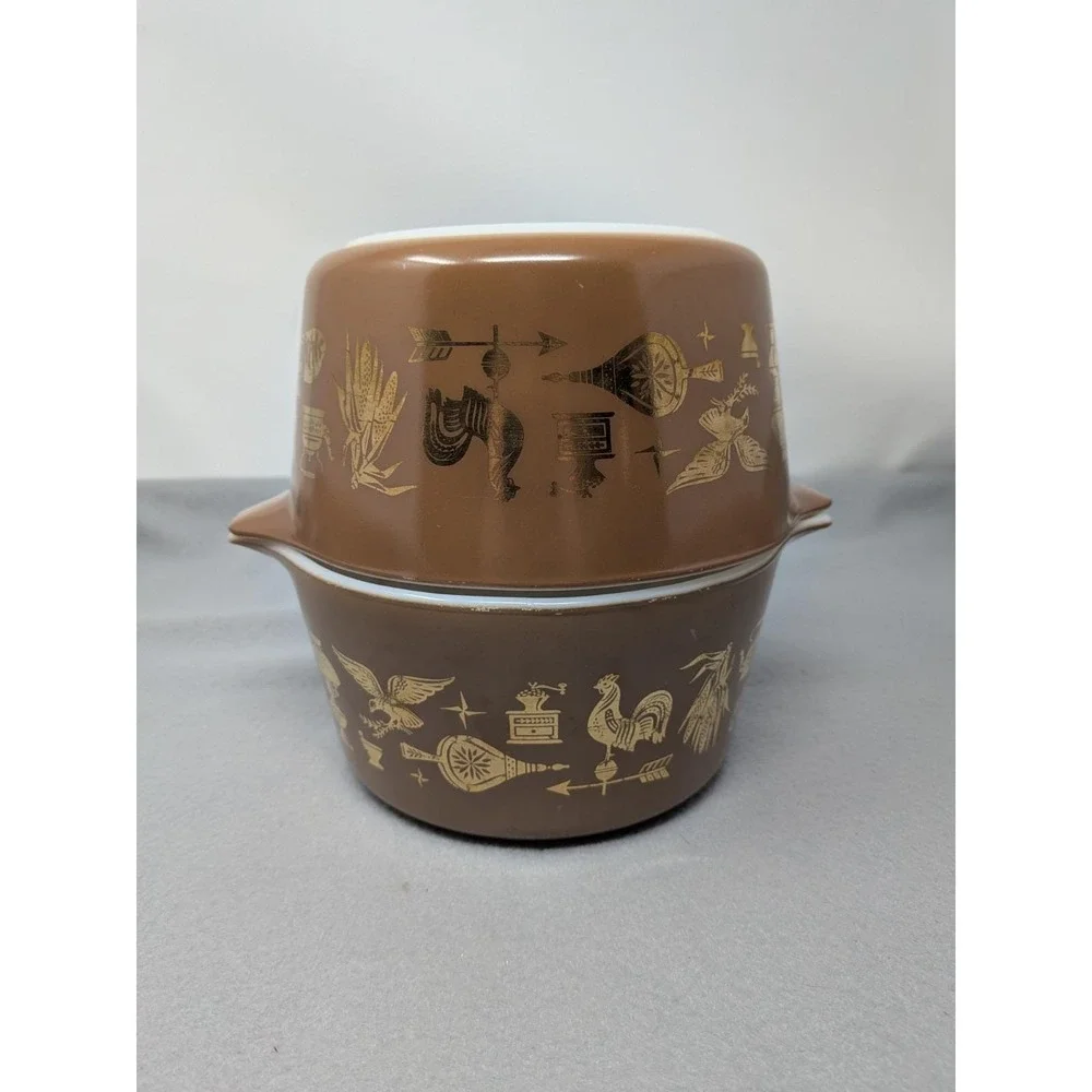 2 VINTAGE Pyrex Early American Gold On Brown 473  1 Quart Casserole Dishes